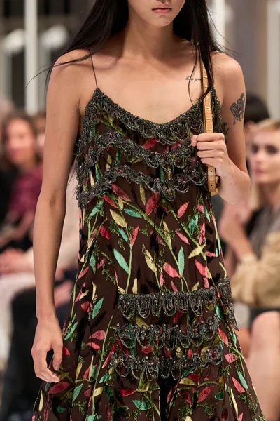 Look 53